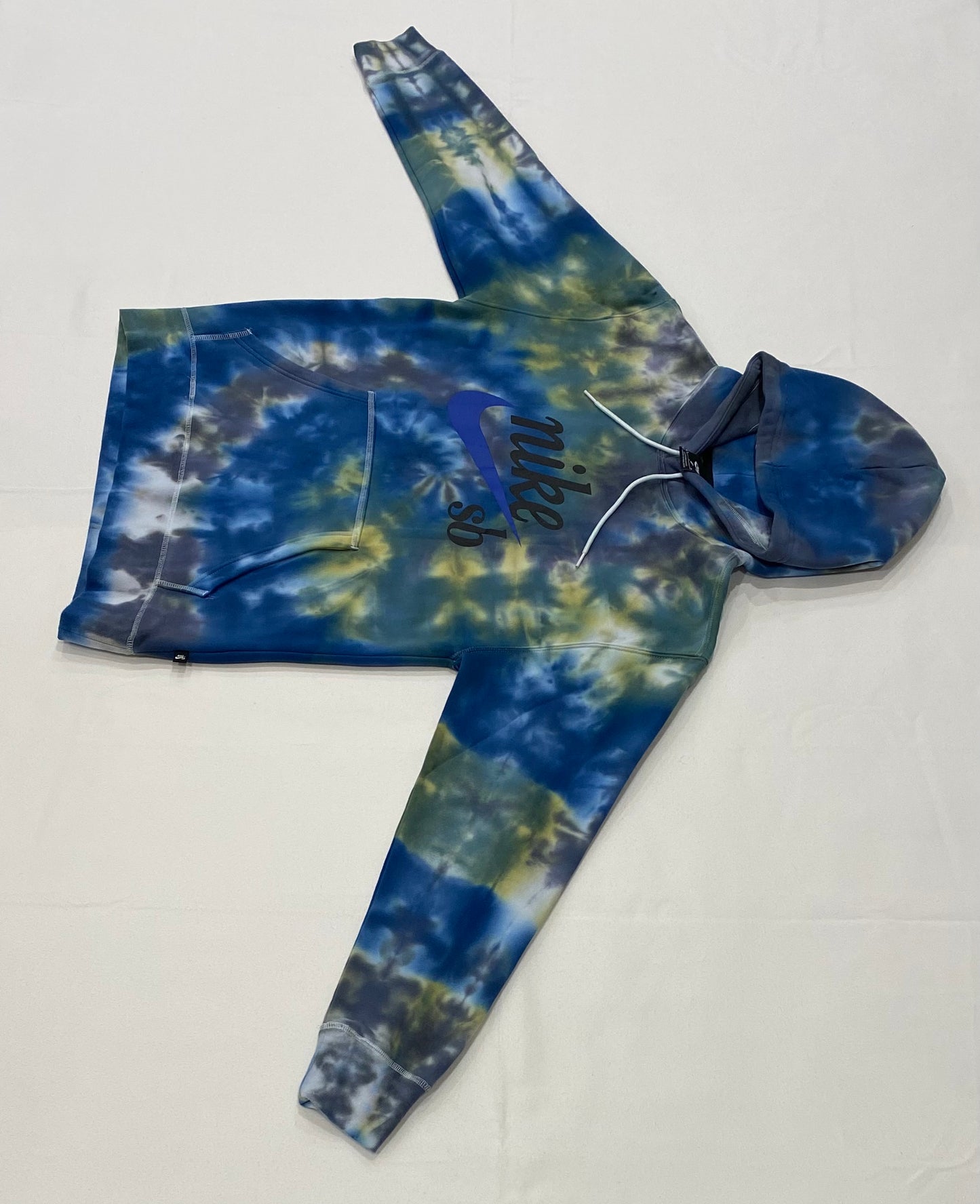 Nike Sportswear Tie Dye Hoodie [Medium] Authentic & NEW